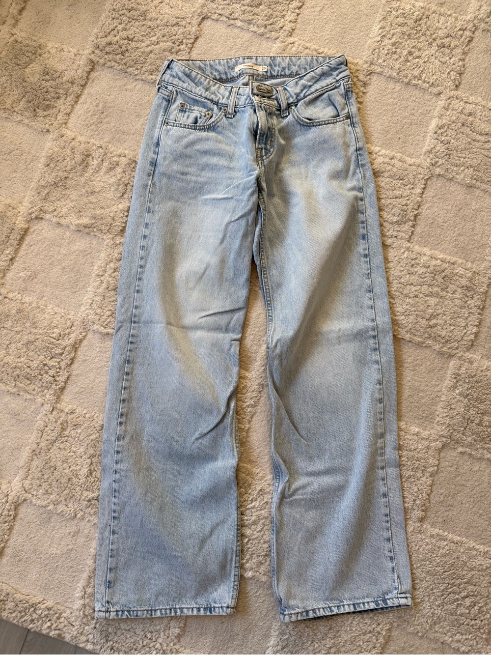 Levi’s Superlow Loose
